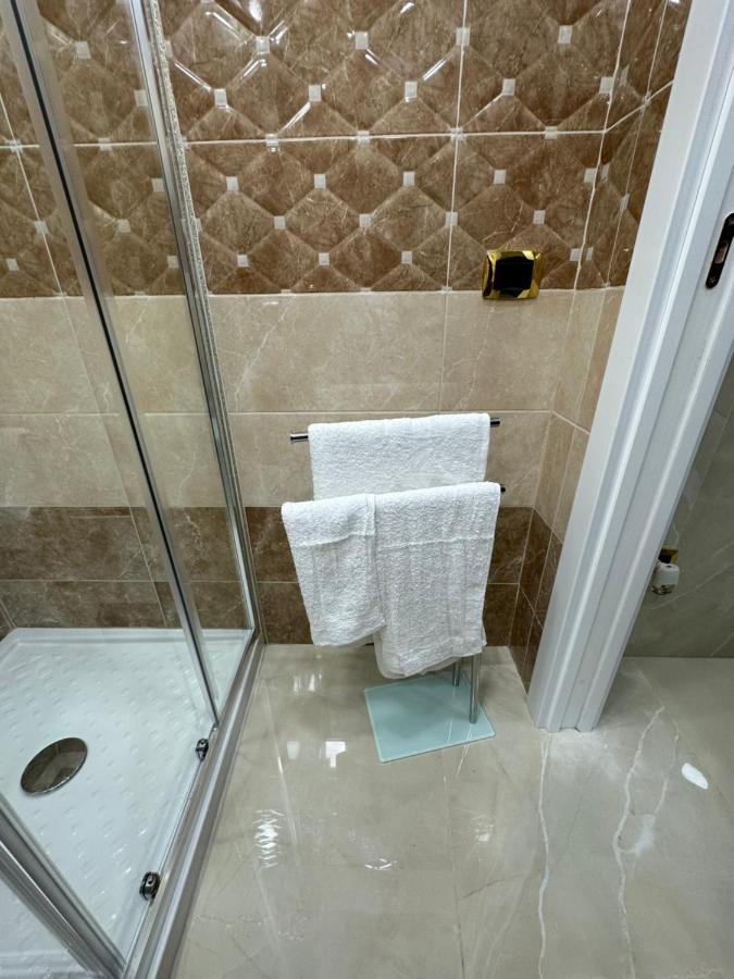 Chloehouse Apartment เนเปิลส์ ภายนอก รูปภาพ