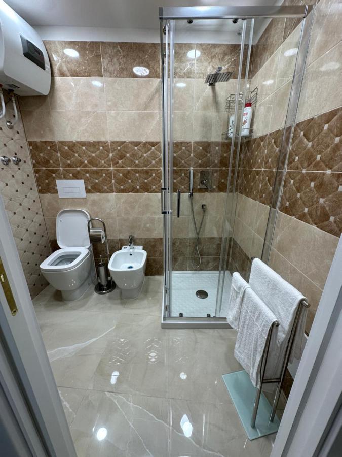 Chloehouse Apartment เนเปิลส์ ภายนอก รูปภาพ